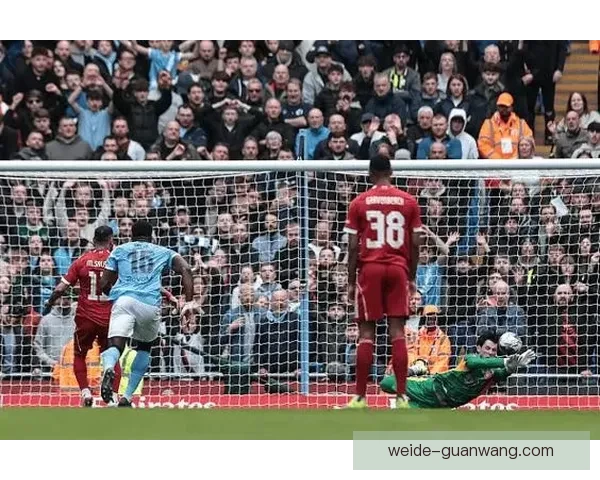 尼科尔批评萨拉赫状态下滑球门难寻称其表现令人失望